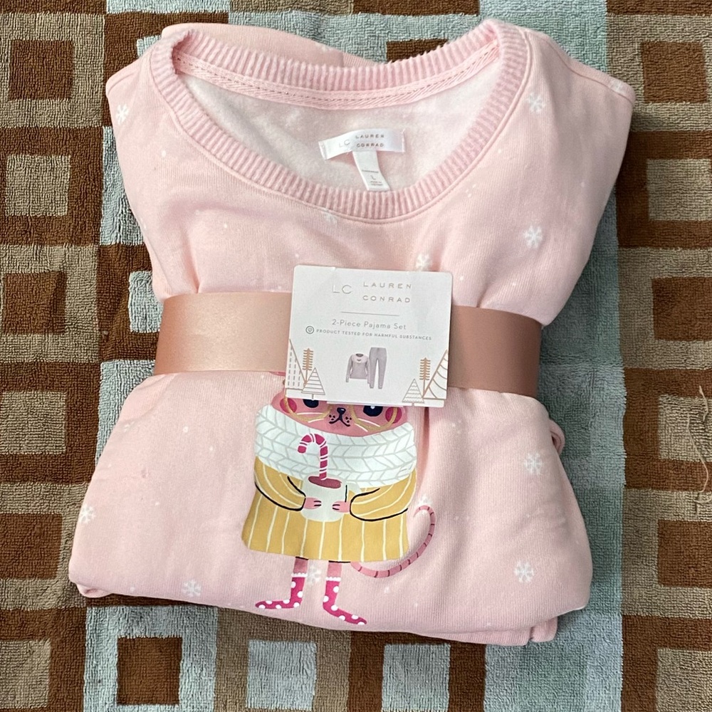 LAUREN CONRAD pjs set